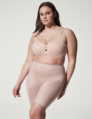 Thinstincts 2.0 Medium Control Mid-Thigh Shorts